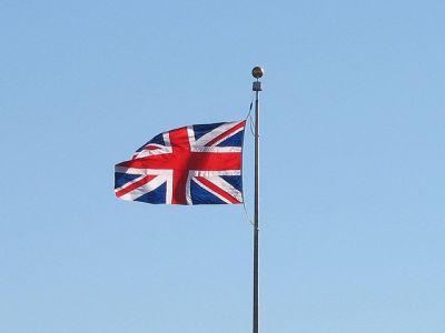 イギリス